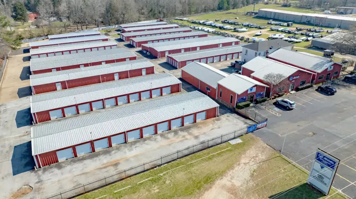 Skyview of Flint, TX self storage facility.