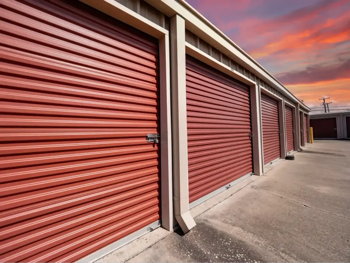 Outdoor storage units at 31st street Temple, TX self storage facility.