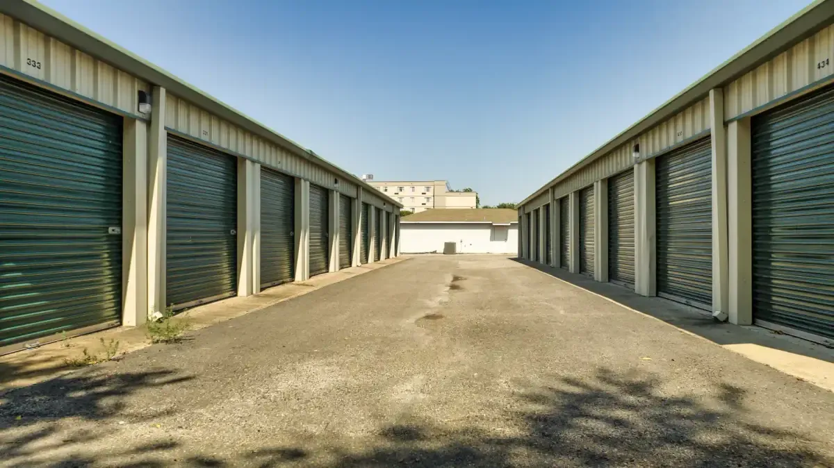 Exterior of outdoor units at Corsicana, TX W 7th street facility.