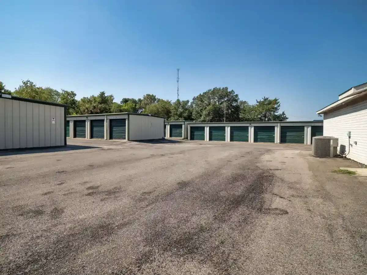 Outdoor storage facility at Corsicana, TX W 7th street facility.