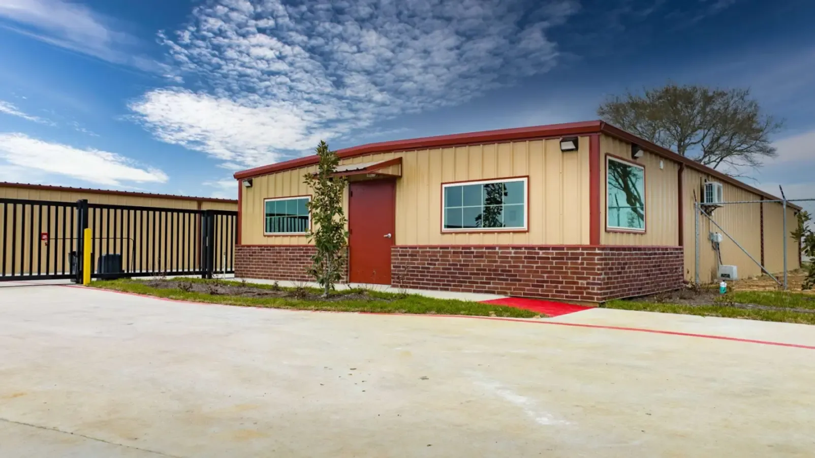 Outdoor of office at Hockley, TX self storage facility.
